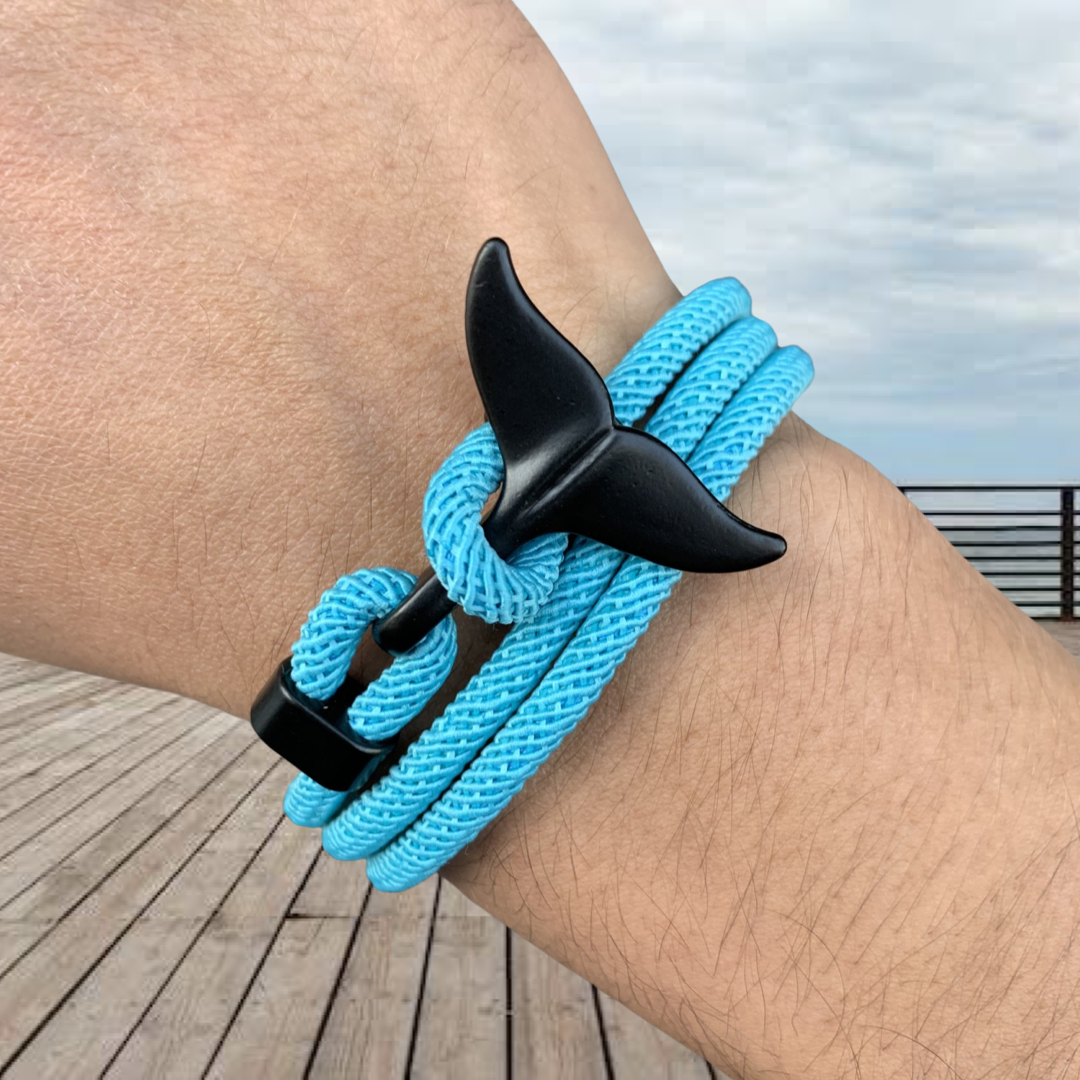 PULSERA COLA DE BALLENA "LIGHT BLUE SKY"